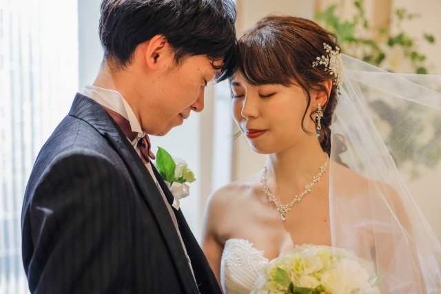 Read more about the article 結婚すると決める潜在意識が幸せを引き寄せる！婚活でのやり方を解説